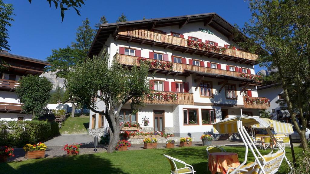 Hotel Bellaria - Κορτίνα Ντ' Αμπέτσο Εξωτερικό φωτογραφία